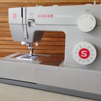 Jual SINGER 4423 HEAVY DUTY Mesin Jahit Portable Multifungsi Murah