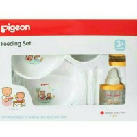 Jual Peralatan makan/Feeding Set bayi Pigeon + training cup BPA Free Murah
