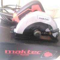 Mesin Gergaji Circular Maktec MT 583