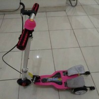 Jual Skuter Otoped Dual Pedal Injakan Besi Merk Vita T(Juara) Murah