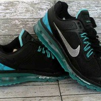 Sepatu Running Nike Fitsole