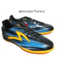 Sepatu Futsal SPECS ACCELERATOR LAZER IN BLACK/ROCK/BLUE/ORANGE Ori