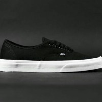 SEPATU VANS AUTHENTIC MONO WAFF ICC UNISEX V2