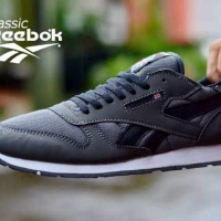 Sepatu Kets Reebok Classic Man Vietnam Termurah CR18