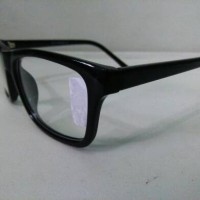 plastik klasik plus lensa single vision plus minus