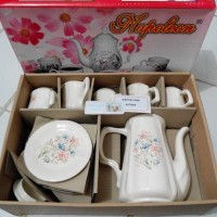 Jual Gelas Minum 1 set dengan Teko Murah