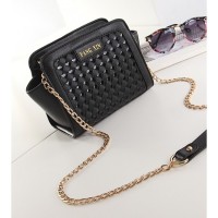 TAS BAHU RANTAI EMAS IMPOR WANITA HITAM BLACK ELEGAN PERGI MAL CANTIK