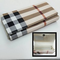 dompet burberry kipas