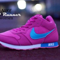 SEPATU NIKE MD RUNNER HI WOMEN V1 *PROMO*
