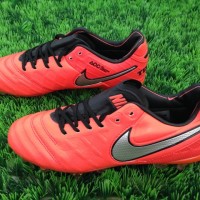 Sepatu Bola Nike Tiempo Legend Vi Light Crimson