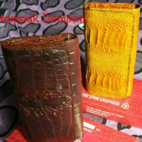 Dompet wanita asli kulit buaya merauke papua