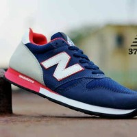 SEPATU OLAHRAGA GAYA PRIA NB 373 / NEW BALANCE 373