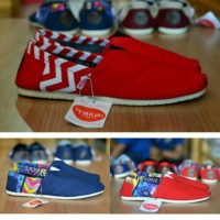 Sepatu Wakai motif dan polos
