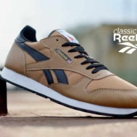 Sepatu Kets Pria Murah Reebok Classic Man's Cm06