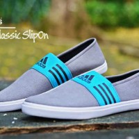 Sepatu Slip On Santai Pria Adidas Classic - FREE 1PASANG KAOS KAKI #1