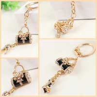 gantungan kunci miniatur tas dan sepatu high heel