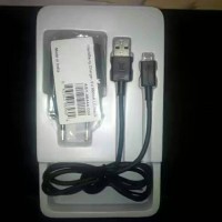 Jual changer Bb Blackberry Q5 Q10 Z10 Z30 Z3 850mAH Original 100% Murah