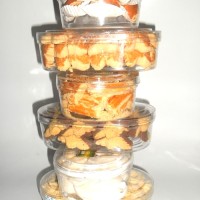 Jual bingkisan / parcel lebaran kue kering nikita sari isi 6 pcs Murah