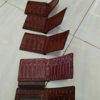Dompet kulit buaya asli merauke