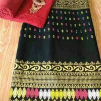 KAIN BATIK PRADA DAN KAIN EMBOS/PEKALONGAN/ANJANI/MURAH/PANJIKHAMIM