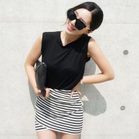 633221 BAJU SETELAN FASHION WANITA KAOS HITAM MINI WRAP SKIRT GARIS