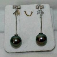 Anting Emas Mutiara Air Laut