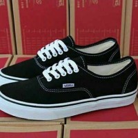 Sepatu Pria Kets Casual Vans Authentic Black -FREE 1PASANG KAOS KAKI