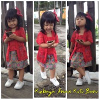 Kebaya Anak Kutu Baru Broklat ( size S & M )