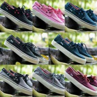 Sepatu Vans Wanita Putih, Sepatu Vans Wanita Warna Putih, Sepatu Vans