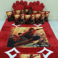 Karpet Karakter printing Spiderman warna merah, bahan bulu rasfur