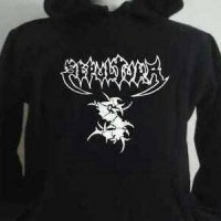 Jaket/sweater/baju hangat/hoodie jumper Sepultura