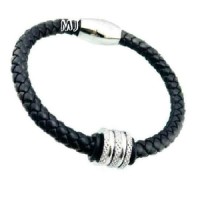 Zac Leather Bracelet Titanium Steel Gelang Kulit Pria Hitam