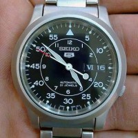Jam Tangan Pria SNK809 Seiko 5 SNK809K1 Military Automatic 21 Jewels
