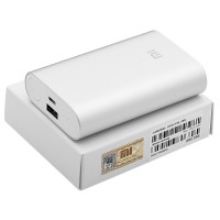 Jual power bank xiaomi 100 % original /samsung iphone asuz charger cas ori Murah
