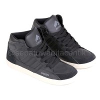 Sepatu Kets Snaekers Kulit Suede/Sepatu Sekolah Terbaru MURAH