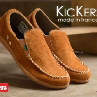 Sepatu pria casual santai simpel keren terbaru kickers slop rajut