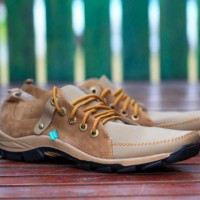 PALING MURAH !! SEPATU KICKERS CROCODILLE FAST TAN