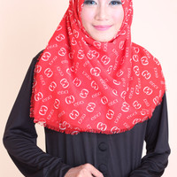 Shafeeya Kerudung Rawis Motif Gucci - Red