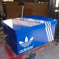 giant box,box sneakers,box adidas,box sepatu,rak sepatu,lemari sepatu