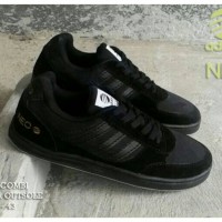 sepatu kets adidas old skool sekolah hitam