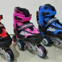 PAKET LENGKAP!!! SEPATU RODA POWER / HELM / DEKKER / RODA BAJAJ