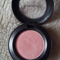 Preloved MAC Eyeshadow Ori Da Bling Veluxe Pearl