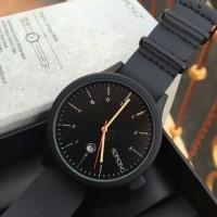 harga komono tali kulit hitam black tanggal aktif jam tangan wanita pria Tokopedia.com