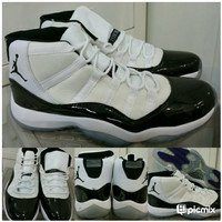 sepatu basket Air Jordan 11 High