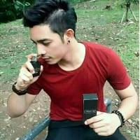 Jual Gardiaflow Musk Q parfum cowok terwangi best seller Murah