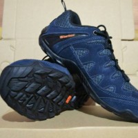 sepatu karrimor gunung mendaki hiking eiger consina avtwch hi-tech