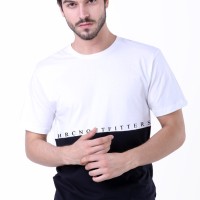 Baju Kaos Pria T-Shirt, Baju Kaos Distro, Baju Kaos Laki-Laki(H 0046)