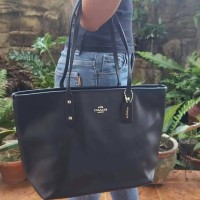 JUAL TAS COACH TOTE BLACK ORIGINAL ASLI