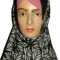 Hijab Segiempat Monochrome Kombinasi