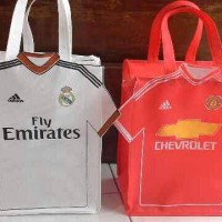Jual tas souvenir ulang tahun/ultah anak jersey baju bola Murah